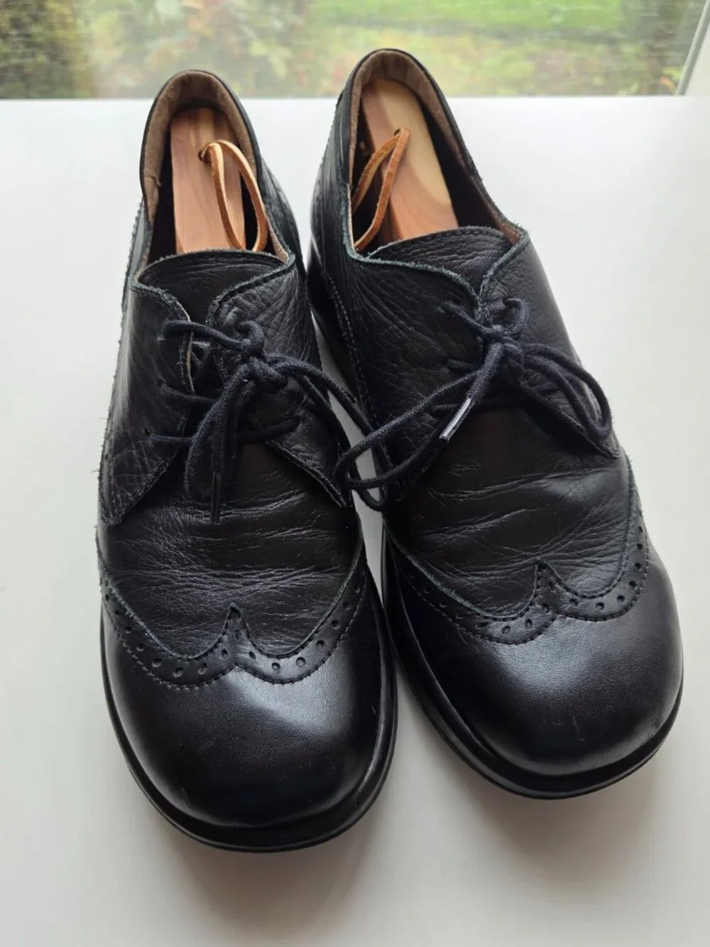 Dromedaris Hornbill Leather Comfort Lace Up Oxfords Size EU 42 Black Wingtip